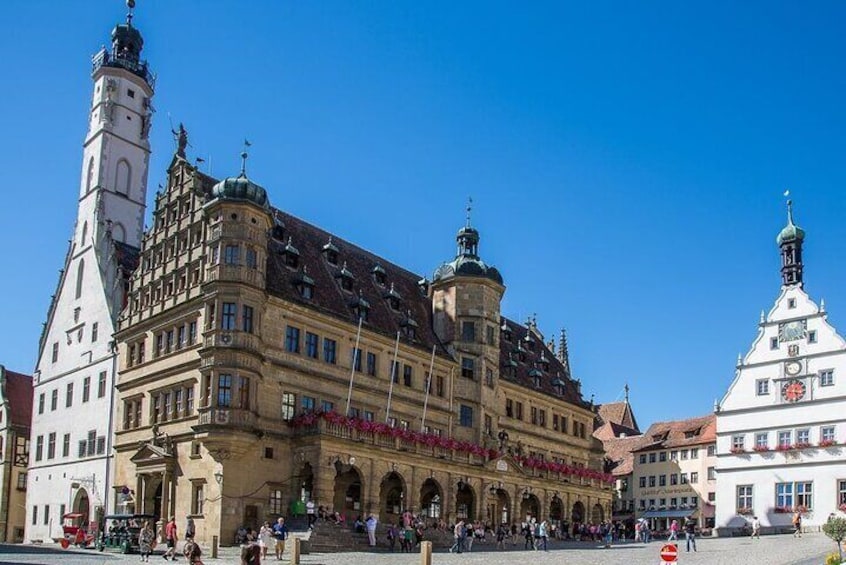 Munich to Rottemburg ob der Tauber and Harburg Private Day Trip