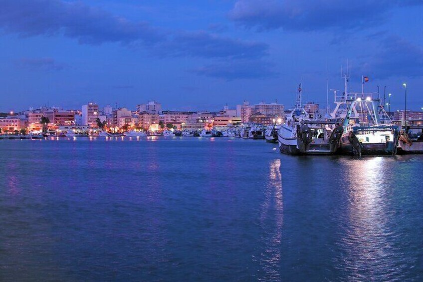 Fishing port Night