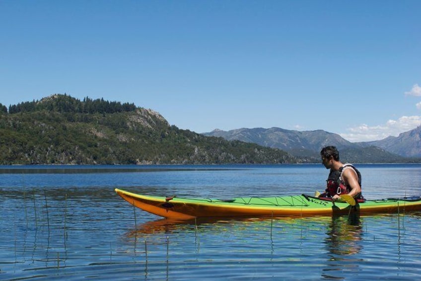 Simple Kayak rental in Moreno Lake