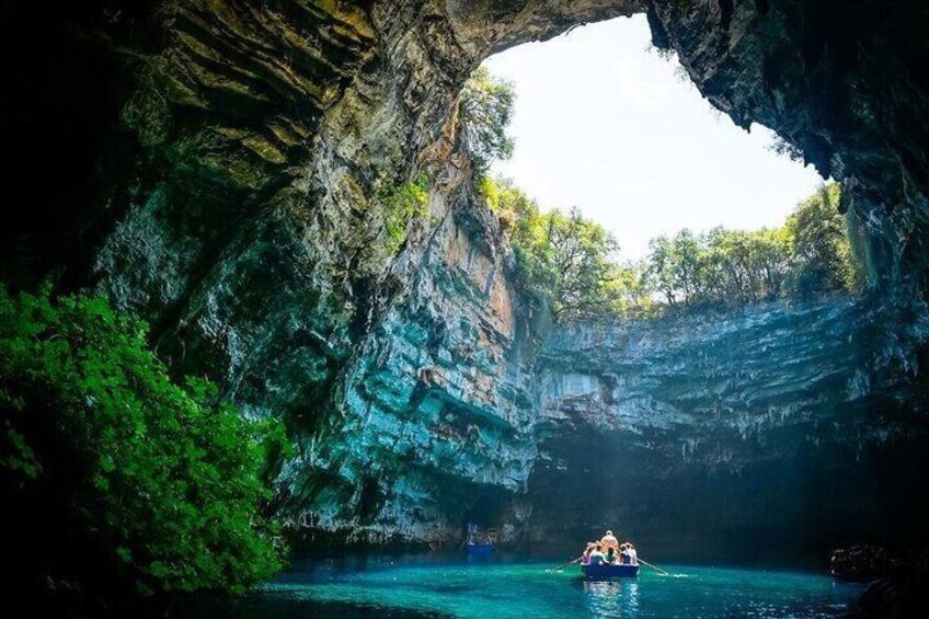 Hue Paradise Cave Group Tour