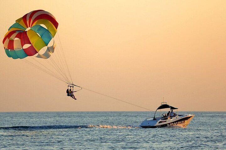Parasailing & Semi Submarine Trip