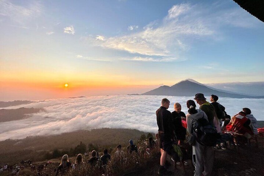 Mount Batur Sunrise Trekking and Hotspring