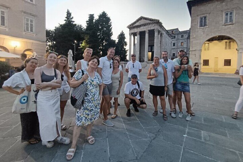 Explore Pula with a History Teacher