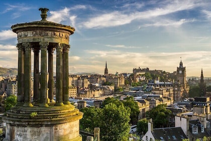 Edinburgh Through Time A Self Guided Heritage Journey