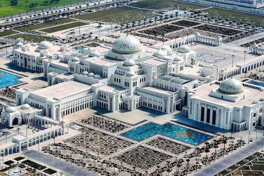 Qasr Al Watan Abu Dhabi