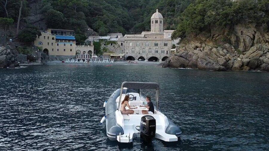 Nightly Charter tour boat service from Genova and Portofino