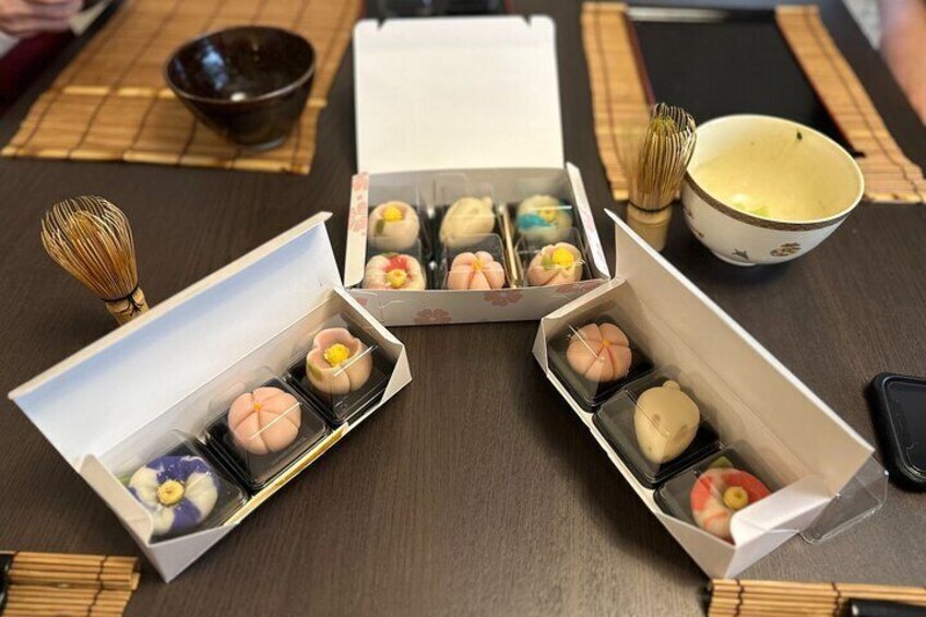 Japanese Sweets Making with Tea Ceremony in Pirvate Studio