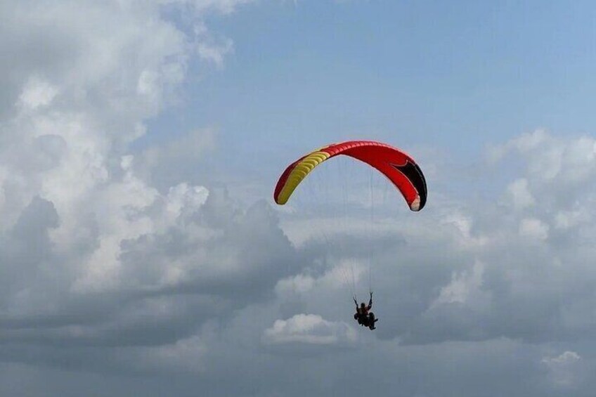 Kathmandu: Paragliding near Kathmandu