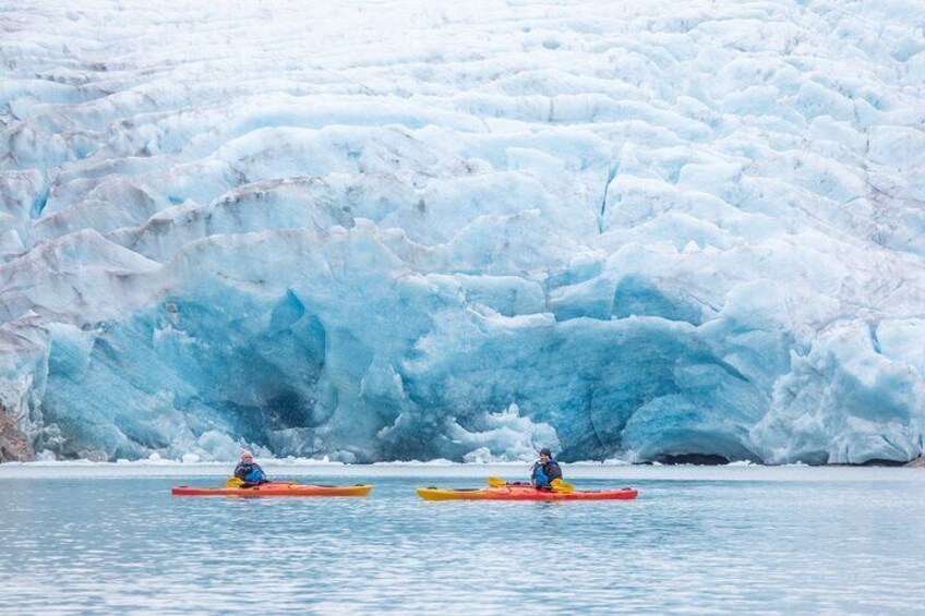 Glacier Kayaking in Folgefonna