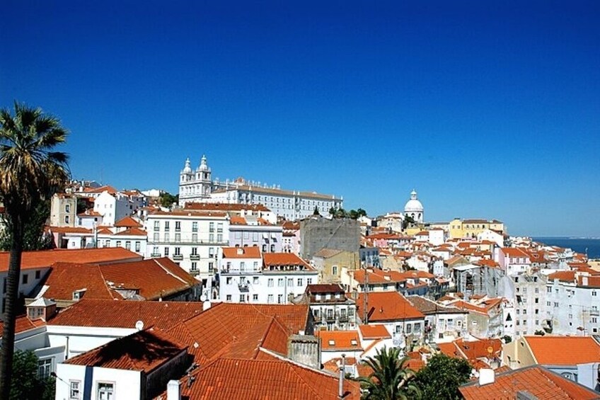 Lisbon City Tour & Shopping