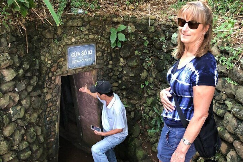 Private DMZ Tour from Hue: Vinh Moc Tunnels & Khe Sanh Combat Zone