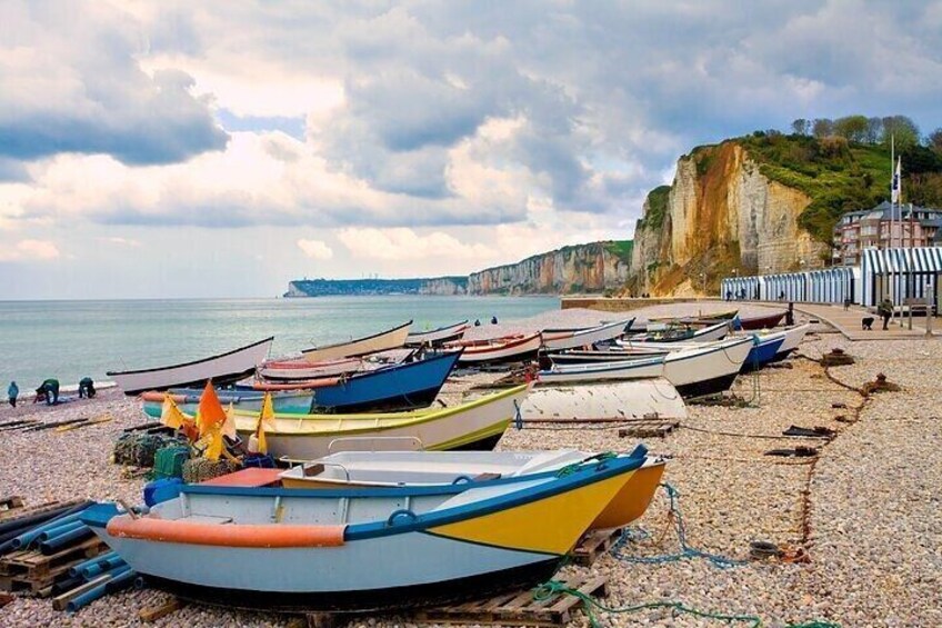 Private Etretat and Honfleur Tour from Rouen Up to 7 People