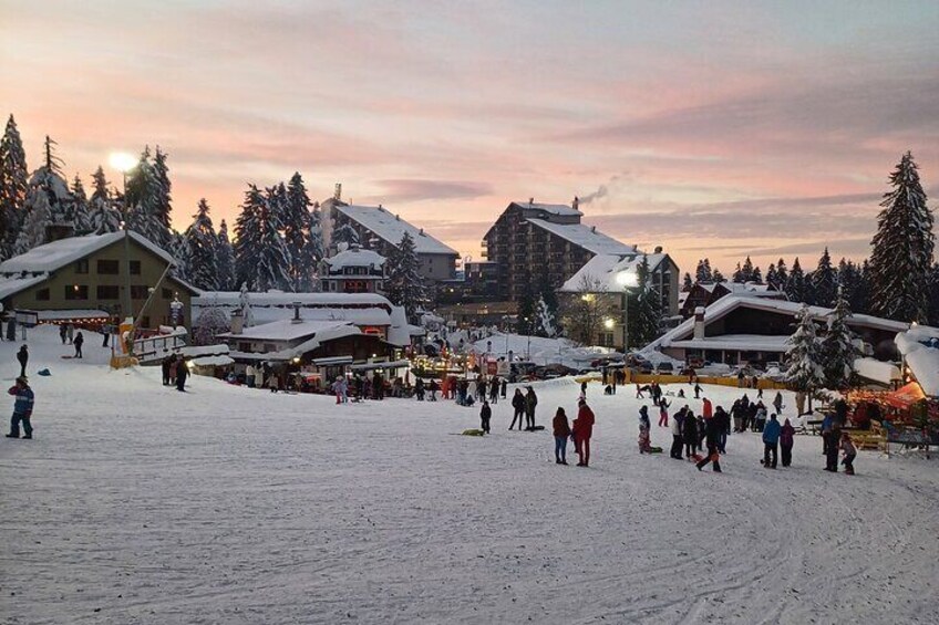 Hike and Sled in Borovets With a Visit of Royal Bistritsa Palace