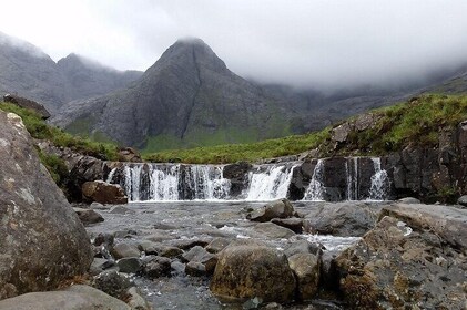 Skye Fairy Pools/ Fairy Glen/ Quiraing/ Kilt rock / Old Man Storr