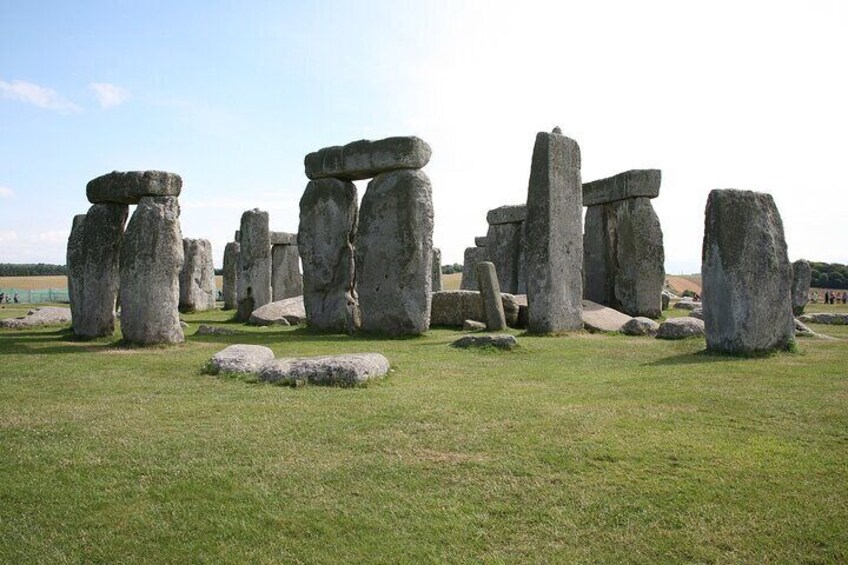 Stonehenge Pre Cruise Tour from London to Southampton Private