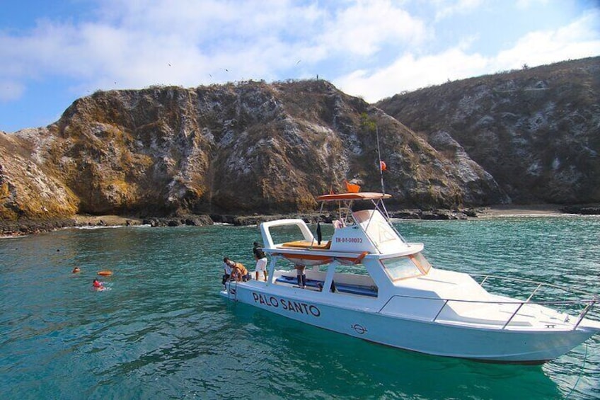 Magical Islands Tour: Snorkel, Kayak, Subwing in Turquoise Waters