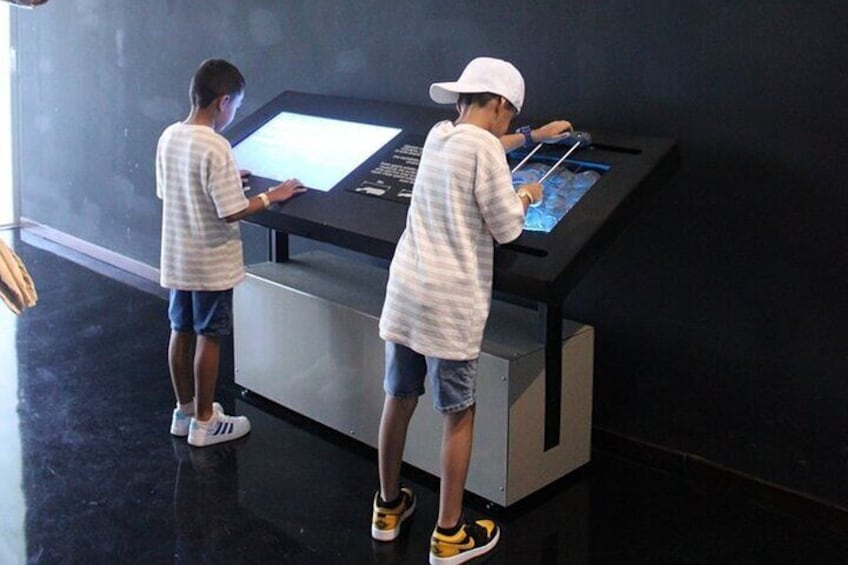 Munba National interactive Whale Museum 