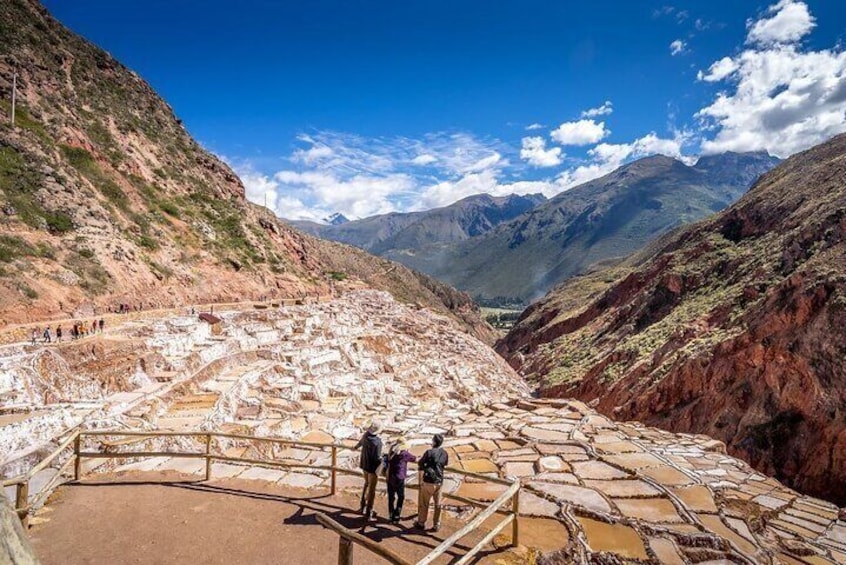 Private 2 Day Sacred Valley with Maras Connection Machu Picchu