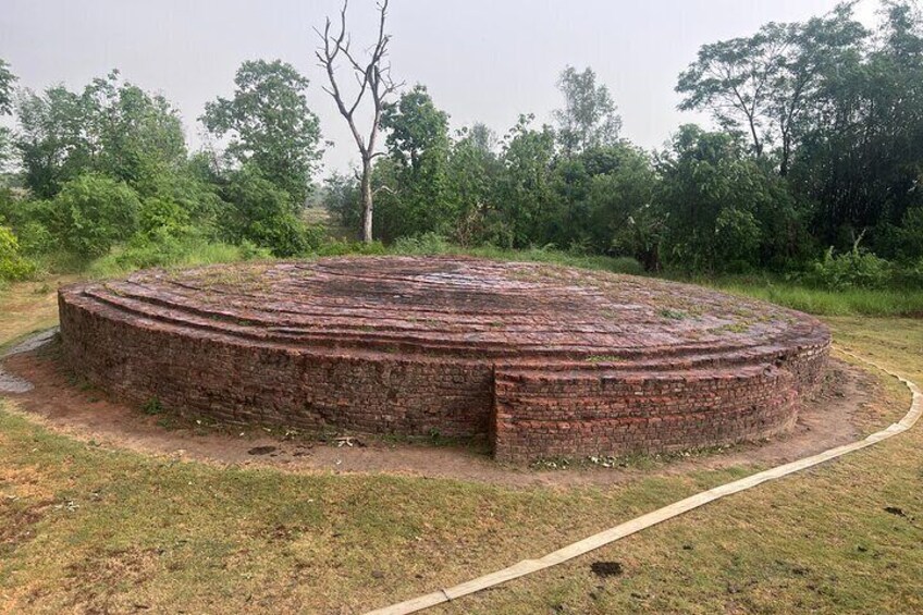 Twin stupa from 4 centurey BC, found in near the Palace of Taulihawa