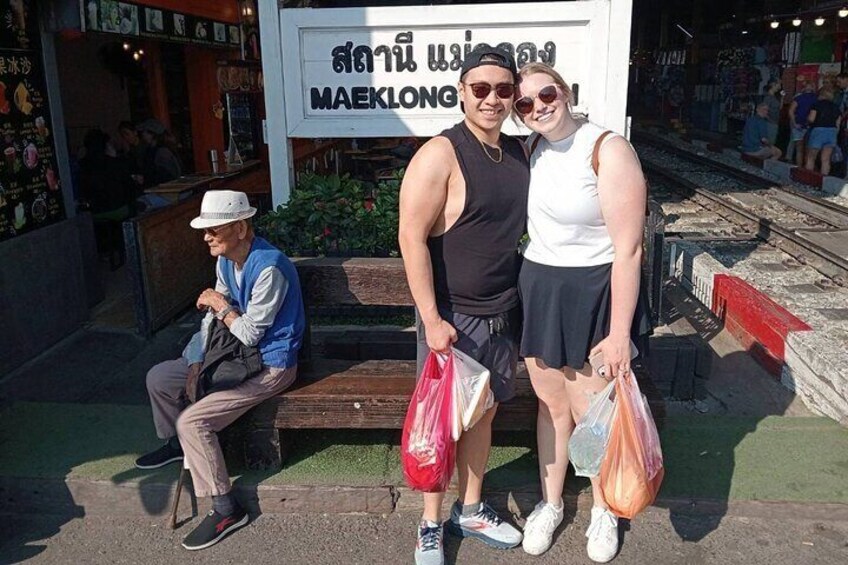 Private Floating Market & Maeklong Railway Tour from Bangkok