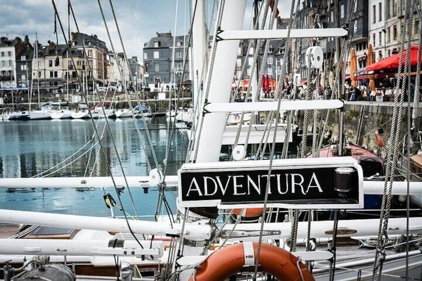 Deauville&Honfleur: Custom Tour from Honfleur Hotels, cruise port