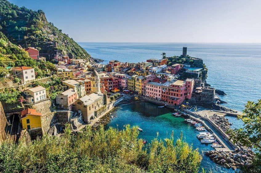 Shore Excursion: Cinque Terre from La Spezia with Local Guide and Wine Tasting