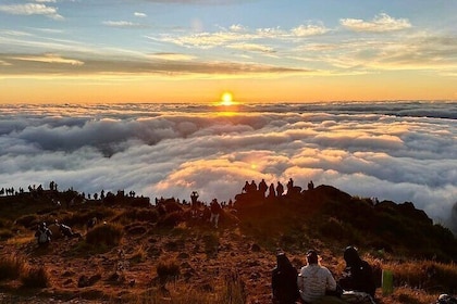 Sunrise Hike Pico do Arieiro to Pico Ruivo