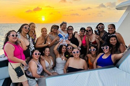 Experiencia privada de crucero por la playa y snorkel en Aruba