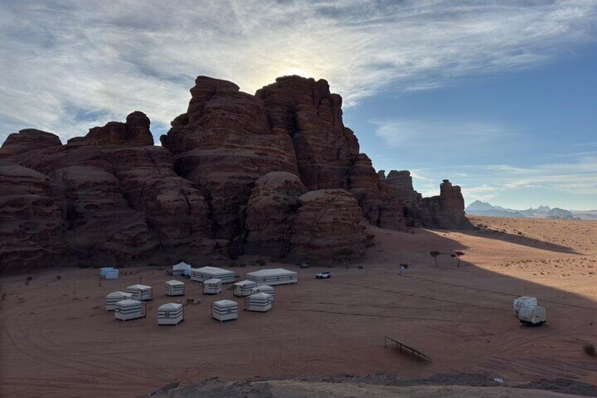 An Unforgettable Outdoor Desert Camping Adventure