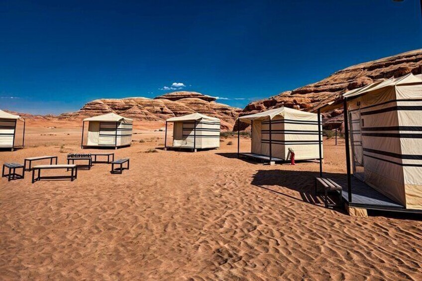 An Unforgettable Outdoor Desert Camping Adventure 