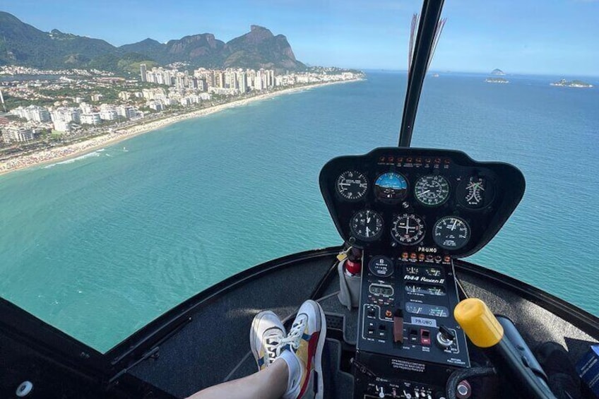 Rio de Janeiro: Helicopter tour on the beaches - 15 min