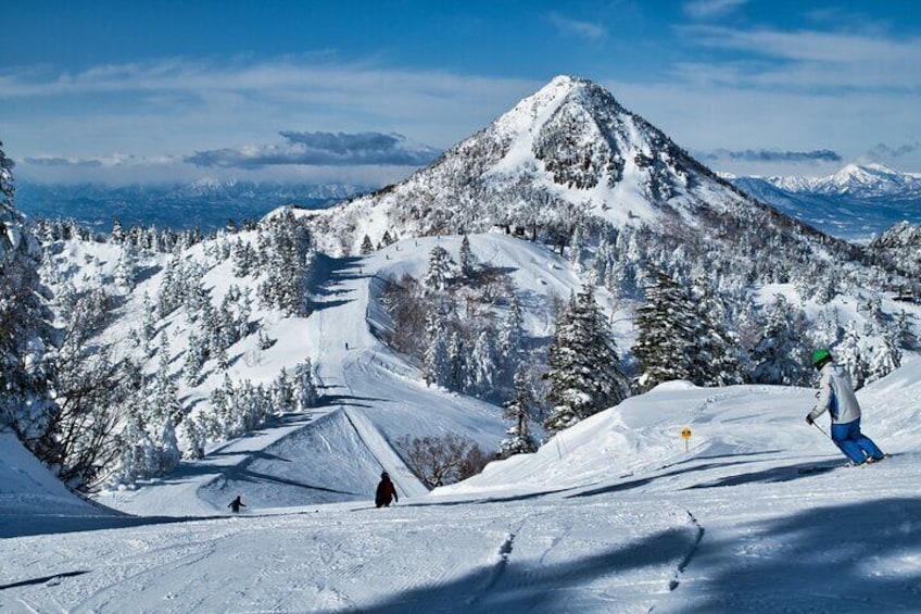 2 Days, 1 Night in Shigakogen with Lift Pass & Ski Rental Tickets