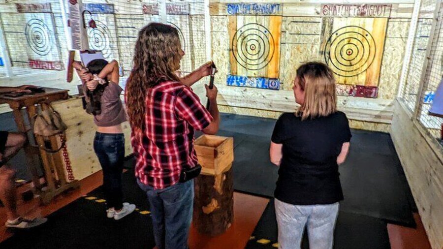 90 Minute Axe Throwing Guided Experience St Pete Hatchet Hangout