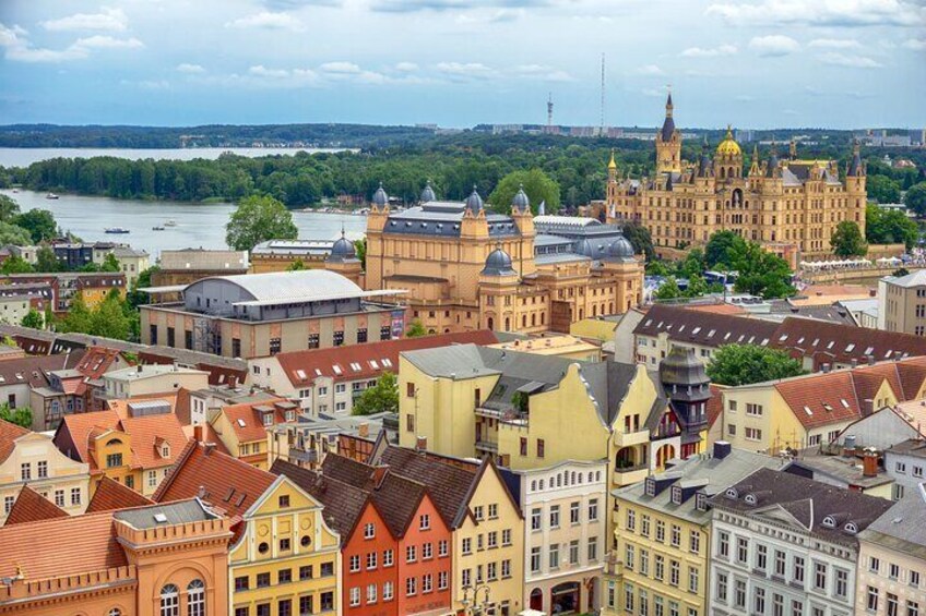 Explore Schwerin in 60 Minutes with a Local