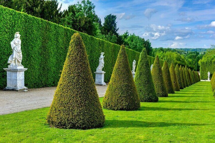 Self Guided Walking Tour of Versailles Gardens