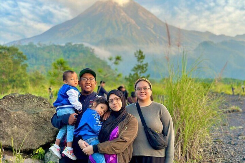 Yogyakarta Mount Merapi with Jeep 4 X 4 and Transfer