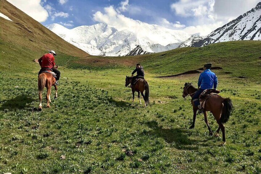 Horseback Riding in Alay Valley