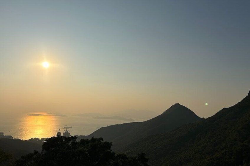 HongKong One Day Tour with Lunch and Public Transportation