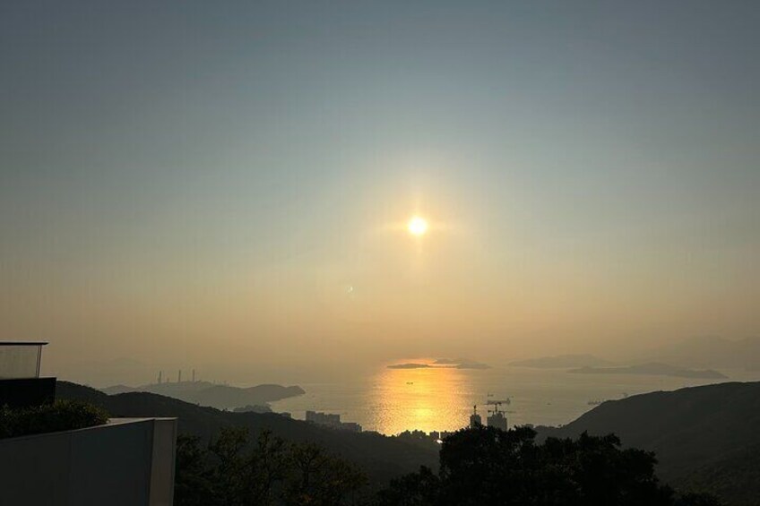 HongKong One Day Tour with Lunch and Public Transportation