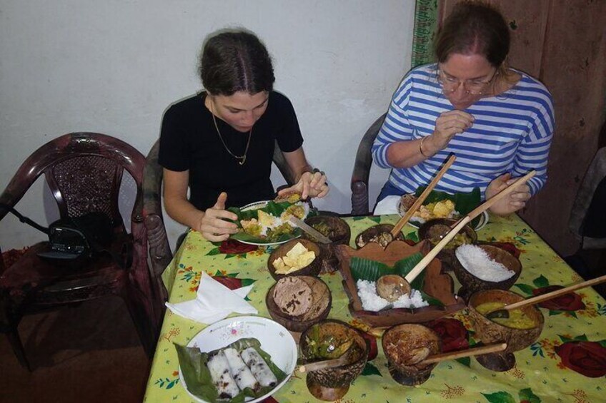 Sri Lankan Traditional Home Garden Cooking Class And Restaurant