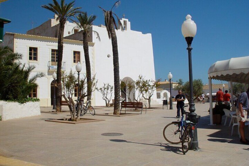 Ibiza Formentera Bike Tour with Transfer and Fast Ferry