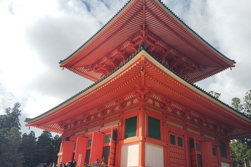 Koyasan Day Trip with Guide From Osaka