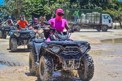 Tour al Aire Libre en Buggy y ATV en Punta Cana
