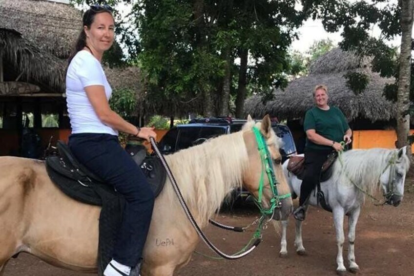 Horseback Riding and Taíno Cave Exploration 