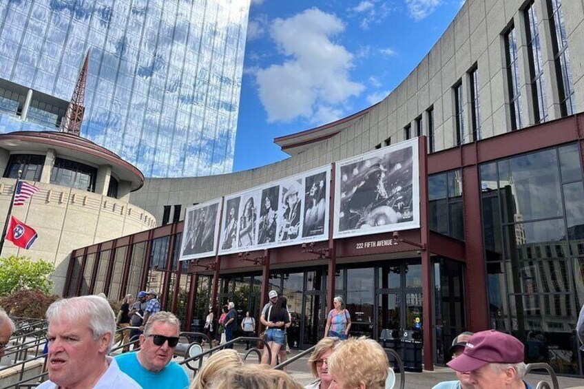 Intimate Tours of Nashville with Iconic Music and History