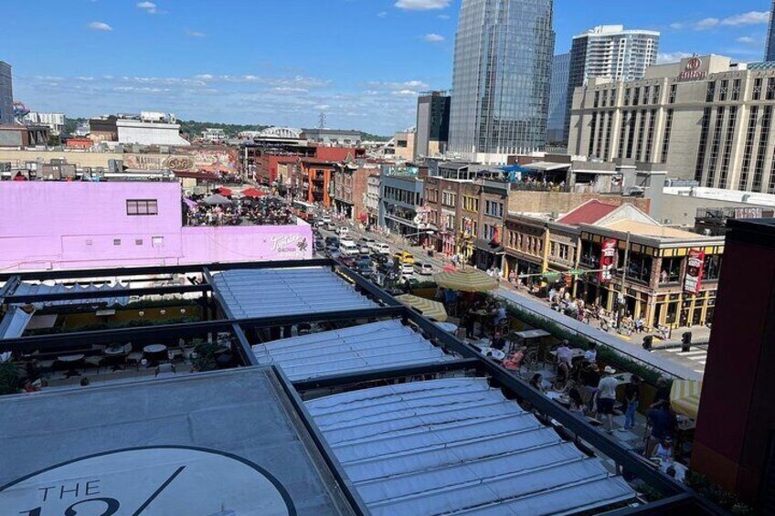 Intimate Tours of Nashville with Iconic Music and History