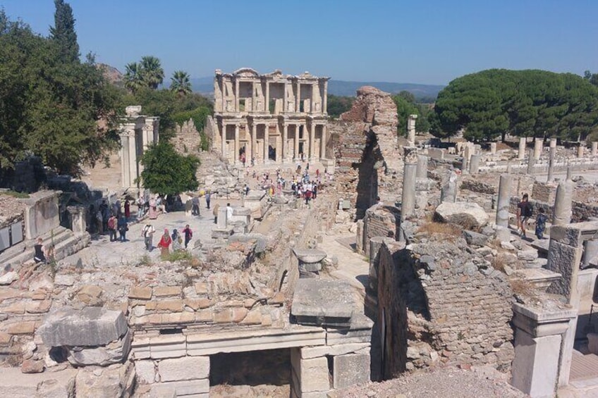 Sightseeing Ephesus Private Tour From Izmir Hotels and izmir (adb) Airport