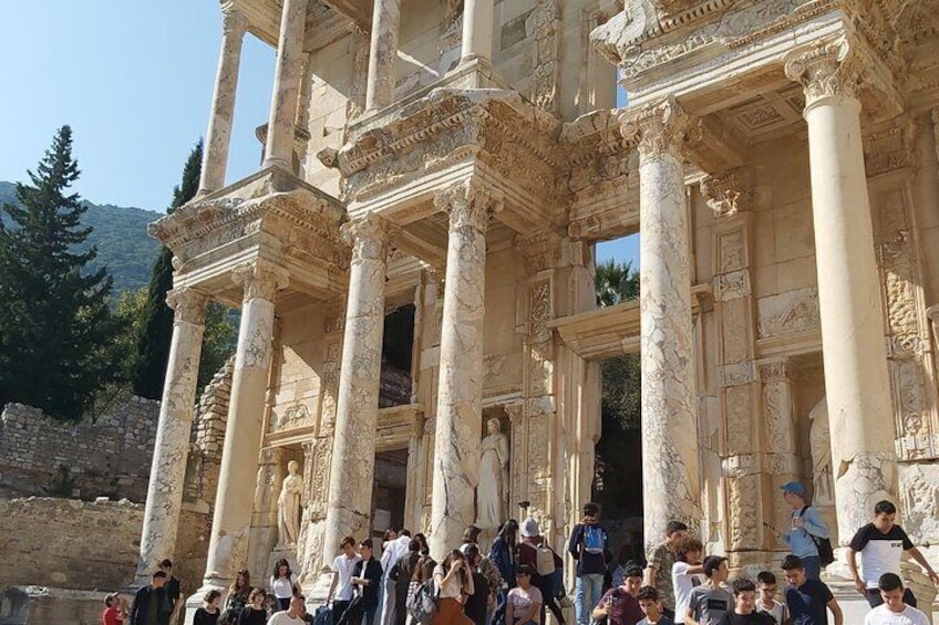 Sightseeing Ephesus Private Tour From Izmir Hotels and izmir (adb) Airport