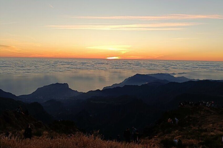 Private Tour From 0 To 1818 Meters To Pico Do Arieiro Sunrise