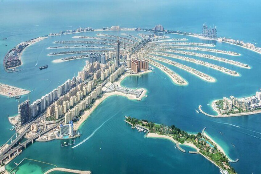 Dubai Combo Dubai Frame, AYA Universe and The View at The Palm